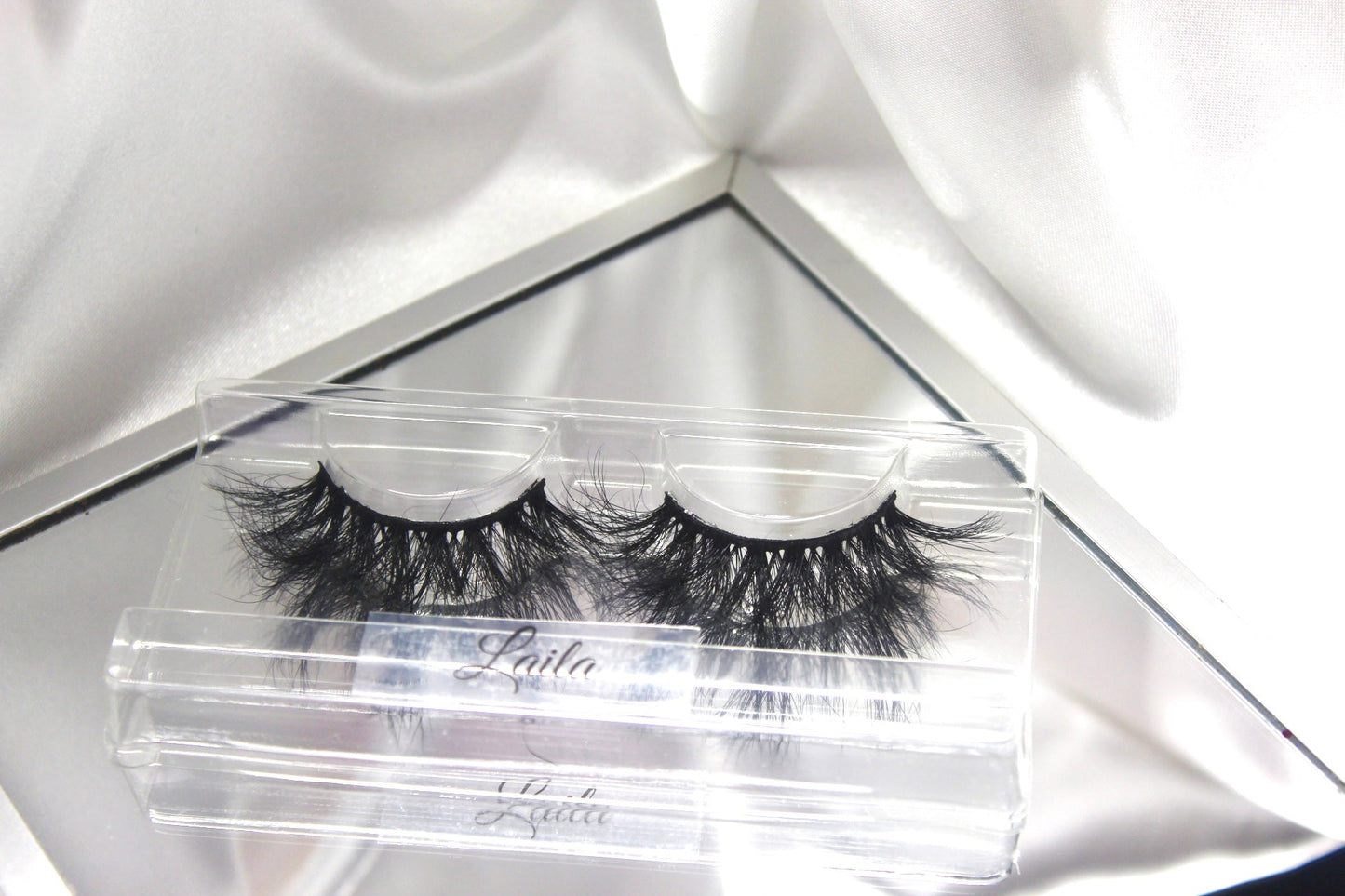 Laila Ultra Violet Esthetics
