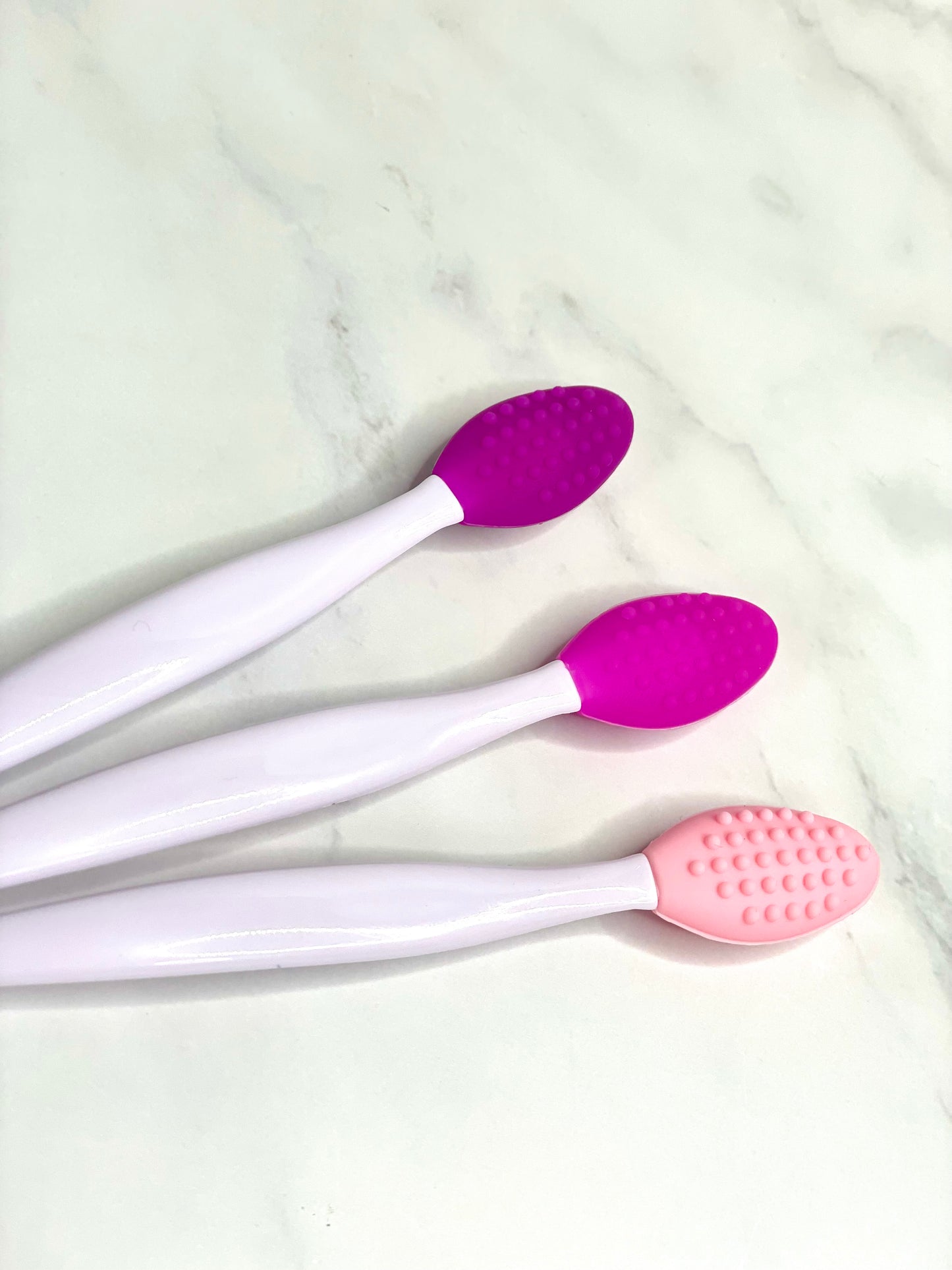 Lip Exfoliator Brush Ultra Violet Esthetics
