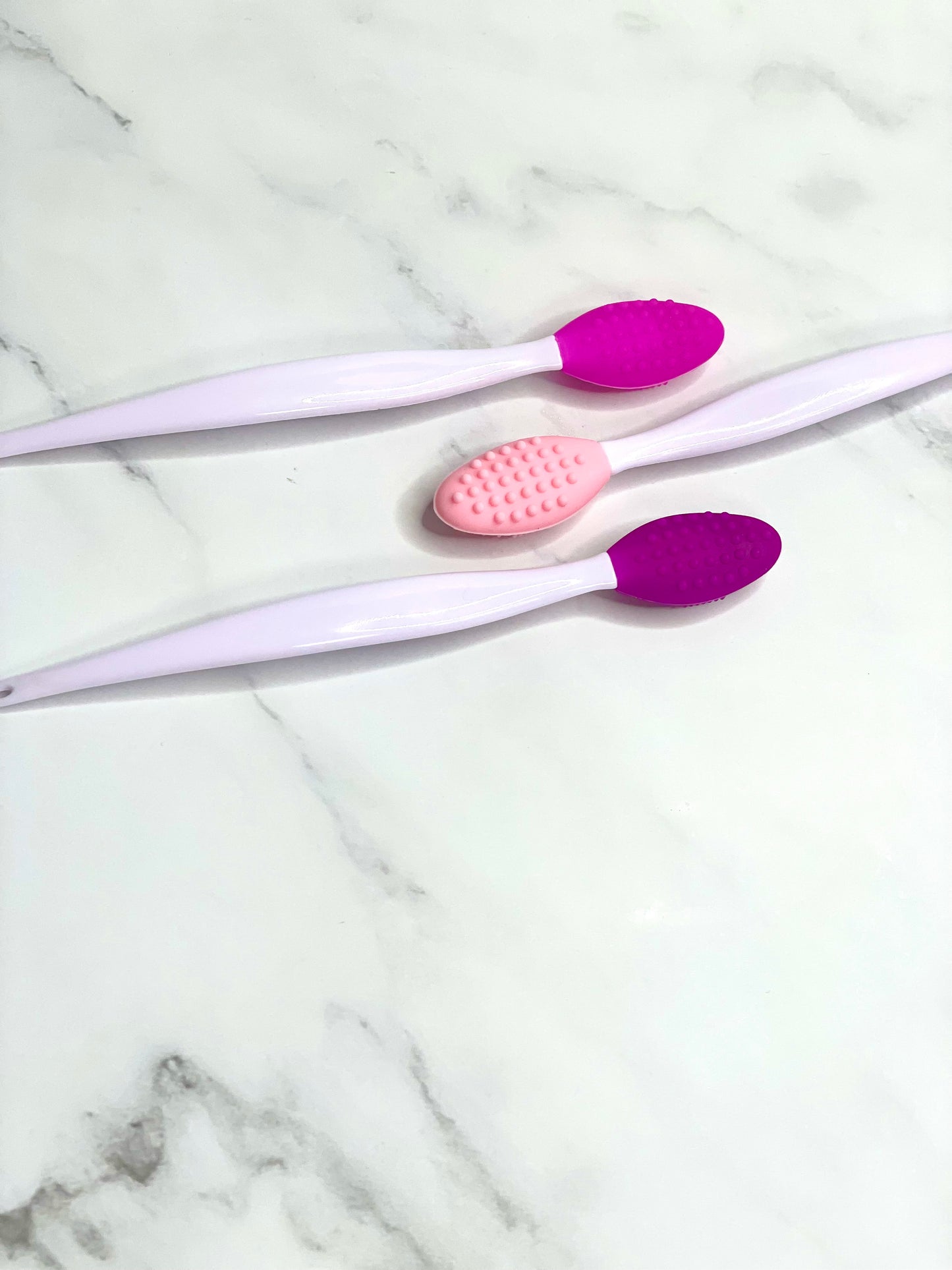 Lip Exfoliator Brush Ultra Violet Esthetics